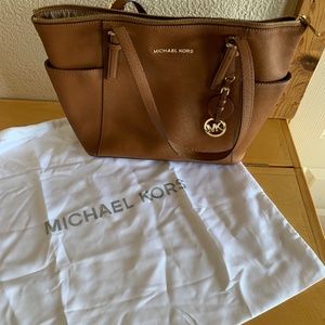 Michael Kors Large Top Zip Tote - Brown